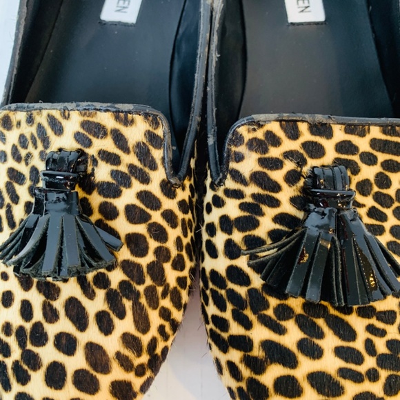 Steve Madden Loafer Flats Womens 8.5 Leopard Print Calf Hair Tassels Slip On - Picture 3 of 12